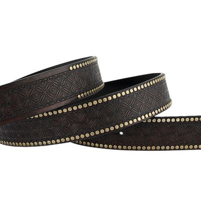 Unisex Vintage Cow Head Embossed PU Leather Belt with Buckle Fastening Western Rivet Belt