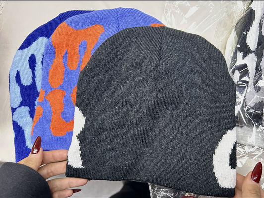 Dome Style 100% Acrylic Jacquard Winter Custom Woven Pom Pom Beanie Hat for Cold Days
