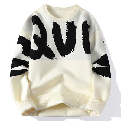 Men's Thickened Sweater in Large Letter Design Perfect for Winter Fashion and Comfort
