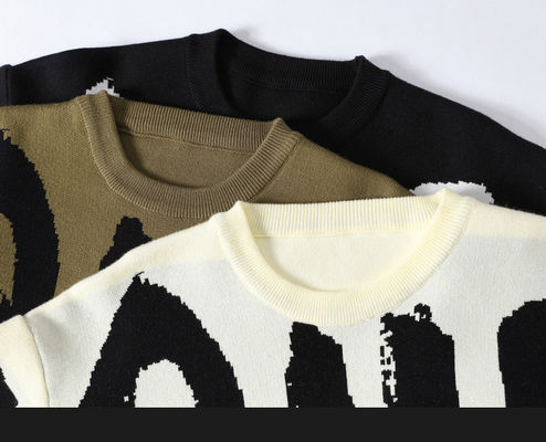 Men's Thickened Sweater in Large Letter Design Perfect for Winter Fashion and Comfort