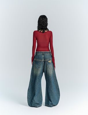 Streetwear Fashion Y2K Style Wide Straight Leg Fit Denim Jeans with Hole Decoration