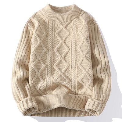 Men's Crew Neck Sweater Knitted with Thick Fabric and Patchwork Pattern in Winter