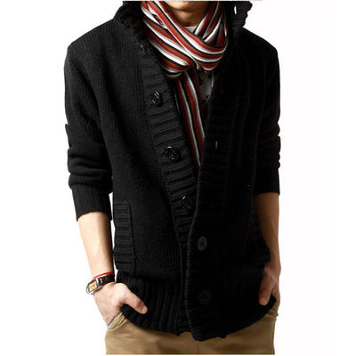 Autumn Winter Men's Stand Collar Sweater with Thick Needle and Single Breasted Buckle